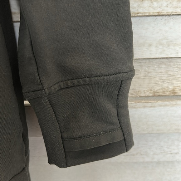 Athleta Surrey Hills Hoodie Sweatshirt Dress with Kangaroo Pocket. Size Small - Picture 6 of 13